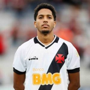 Miranda foi flagrado no antidoping e segue fora do Vasco