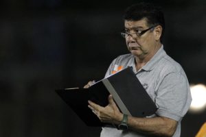 Joel Santana, ex-técnico do Vasco