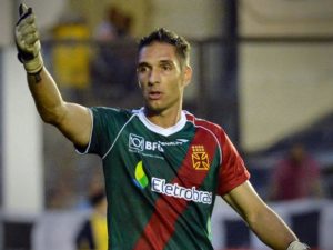 Prass negociou com o Vasco