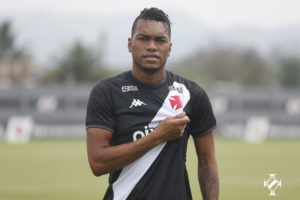 Luis Cangá deve ganhar uma chance no Vasco