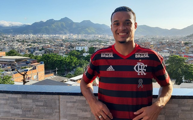 Luiz Henrique fez a base inteiro no Flamengo