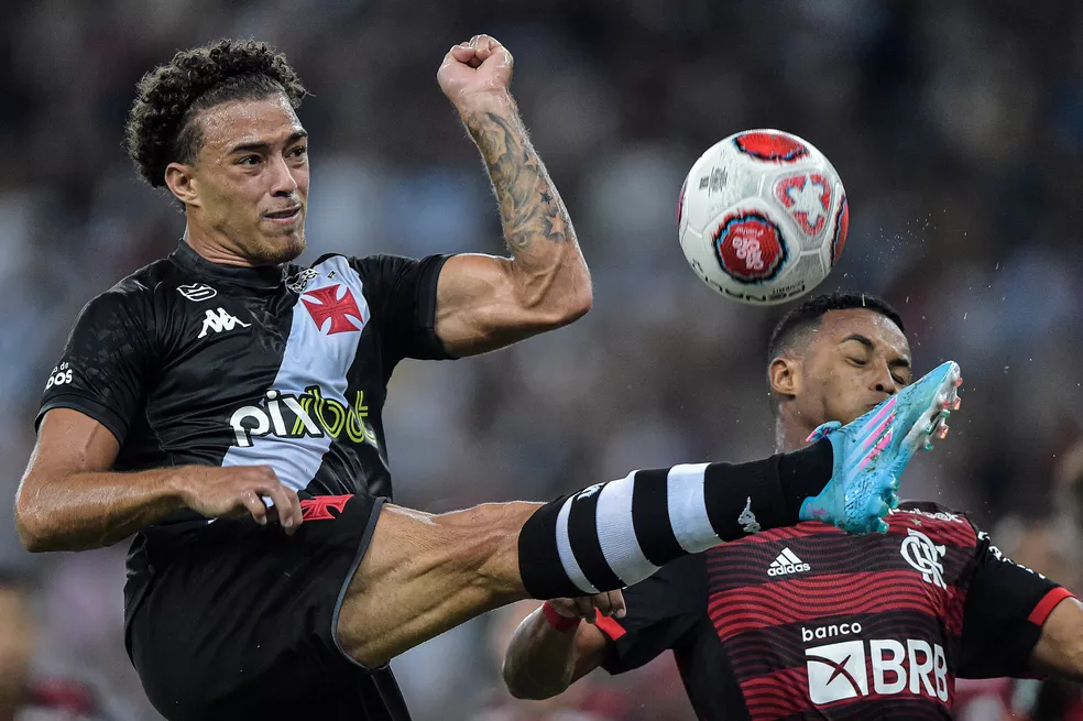 Flamengo x Vasco: veja onde assistir, escalações, desfalques e arbitragem, brasileirão série a