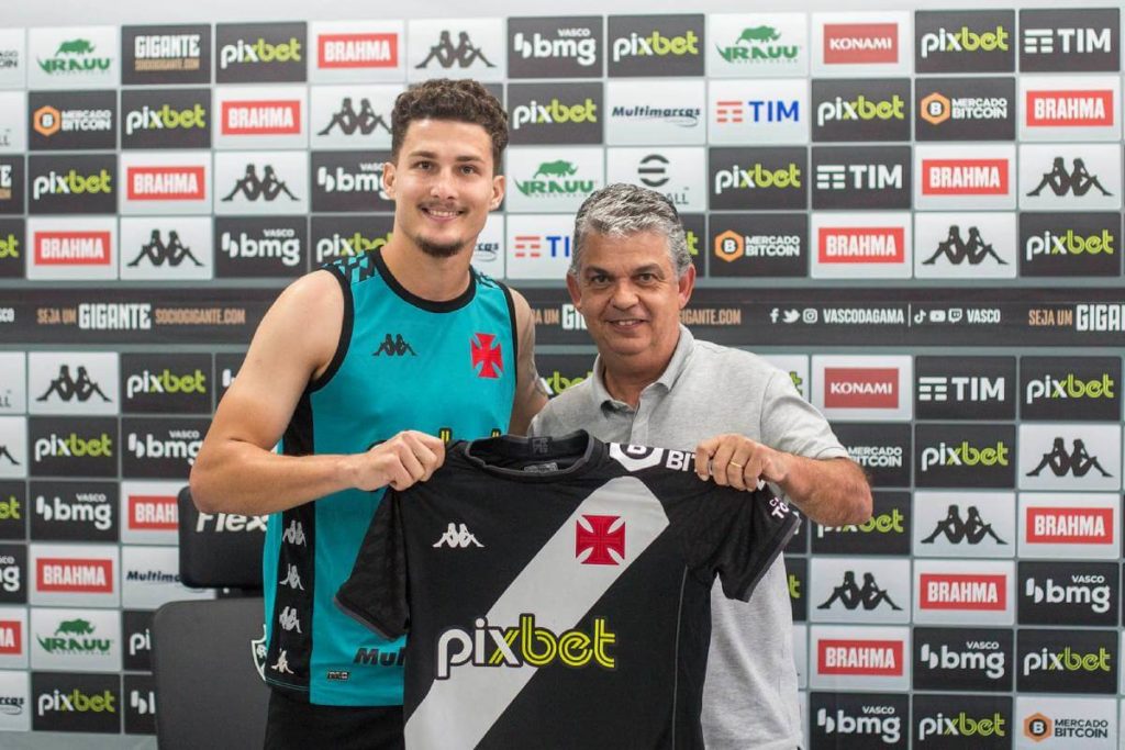 Daniel Boza deixou claro que está apto para entrar em campo para defender as cores do Vasco