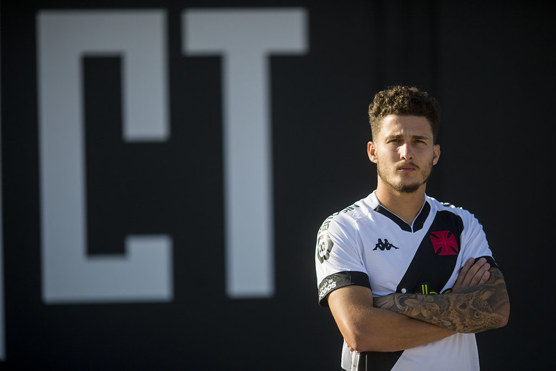 O zagueiro Daniel Boza foi relacionado e pode estrear contra a Chapecoense