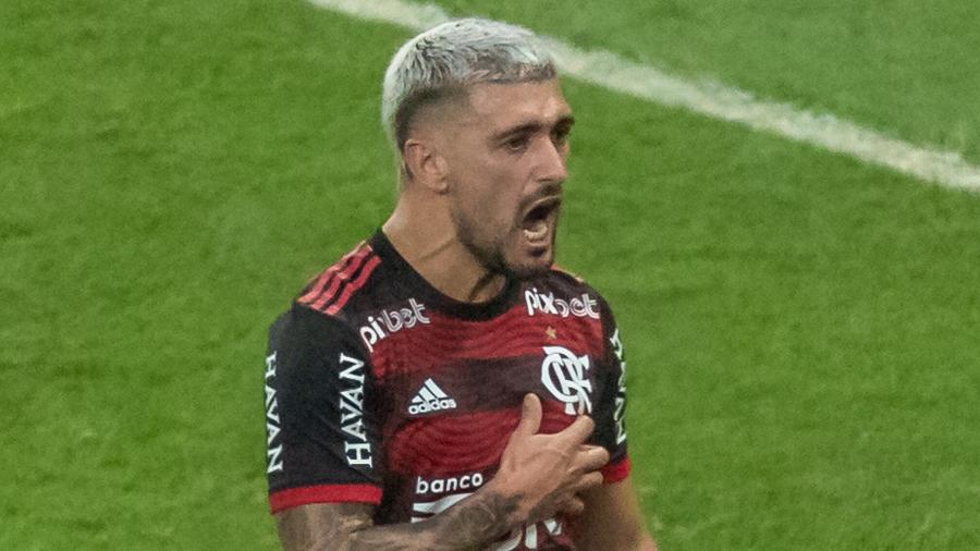 Flamengo: Arrascaeta treina e cresce chance de atuar na final