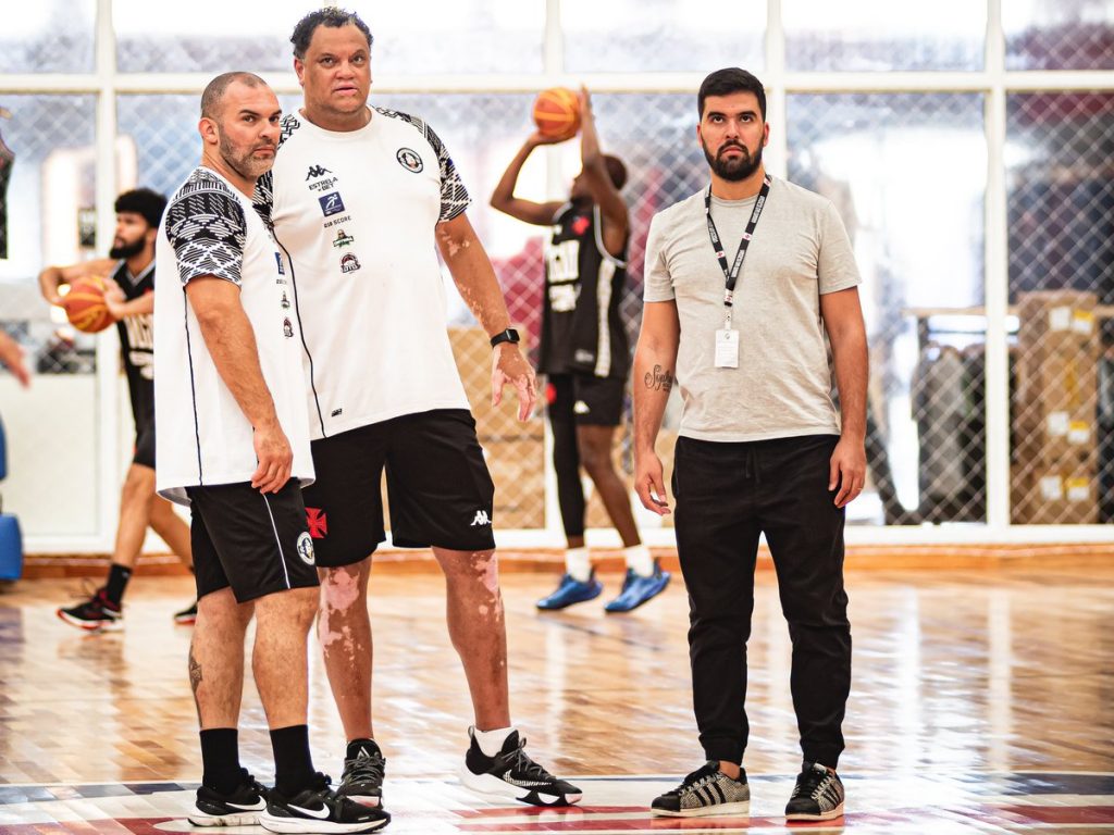 Vasco prepara volta para o NBB, basquete