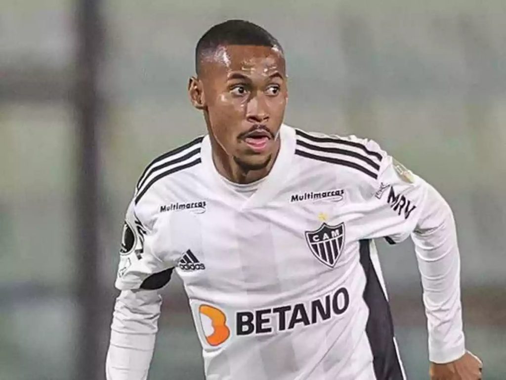 Na mira do Vasco, Tomás Rincón define onde vai jogar em 2024 –