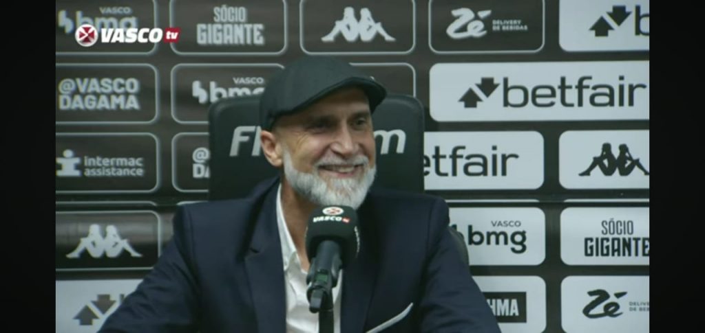 Álvaro Pacheco, técnico do Vasco