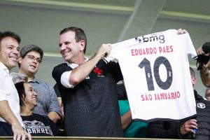 Eduardo Paes, prefeito do Rio é torcedor do Vasco