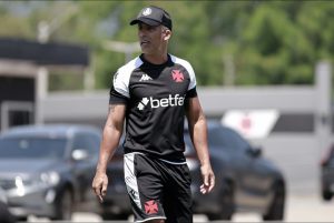 Felipe assume o Vasco