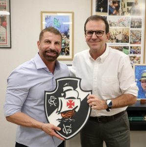 Pedrinho, presidente do Vasco, e Eduardo Paes, Prefeito do Rio.