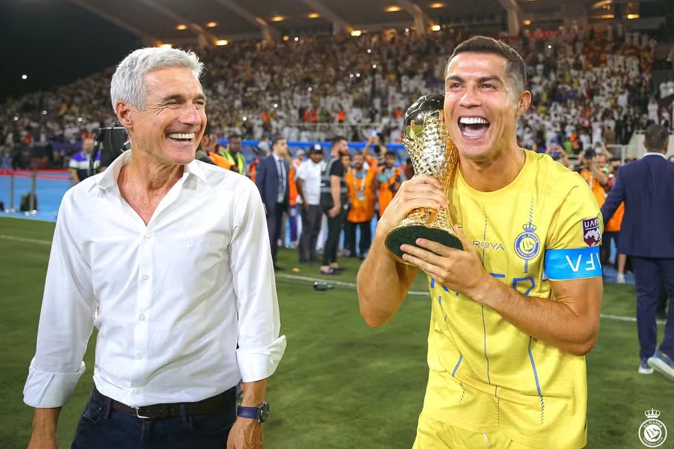 Luís Castro pode ser técnico do Vasco