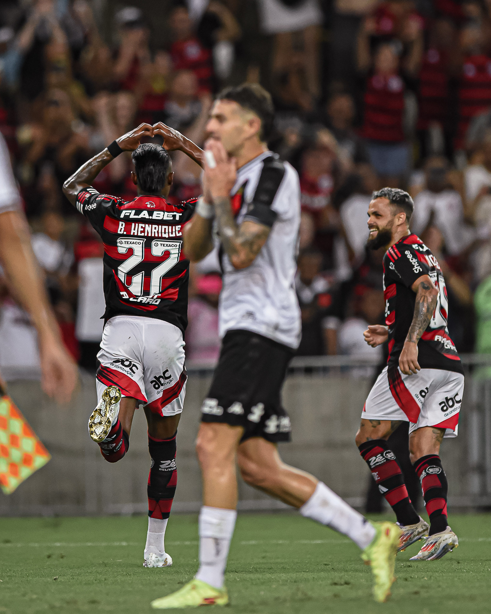 Vasco foi ruim, diz Ledio Carmona