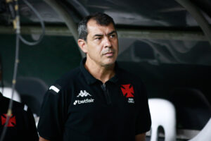 Fábio Carille é o técnico do Vasco...por enquanto...