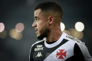 Coutinho é um dos mais desgastados. Fotos: Matheus Lima/Vasco.