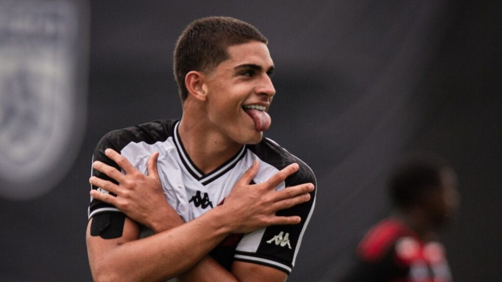 Diego Minete marcou um dos gols do Vasco. Foto: João Gabriel Alves