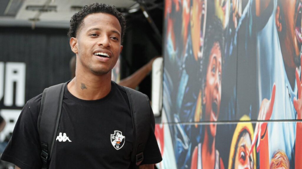 Tchê Tchê voltou a ser relacionado após 4 jogos. Foto: Matheus Lima/CRV