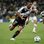 Rayan é cria do Vasco.