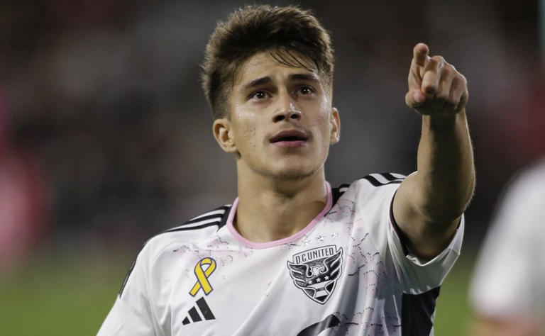 Vasco tenta contratação de Gabriel Pirani, do DC United