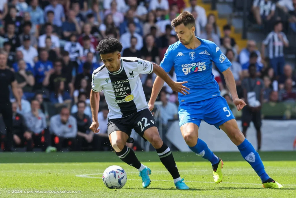 Vasco de olho em Brenne, da Udinese - Foto: Divulgação