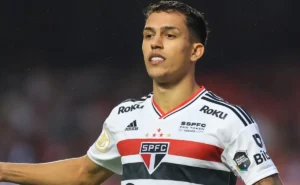 Vasco ligado em Igor Vinícius - Foto: Divulgaçção