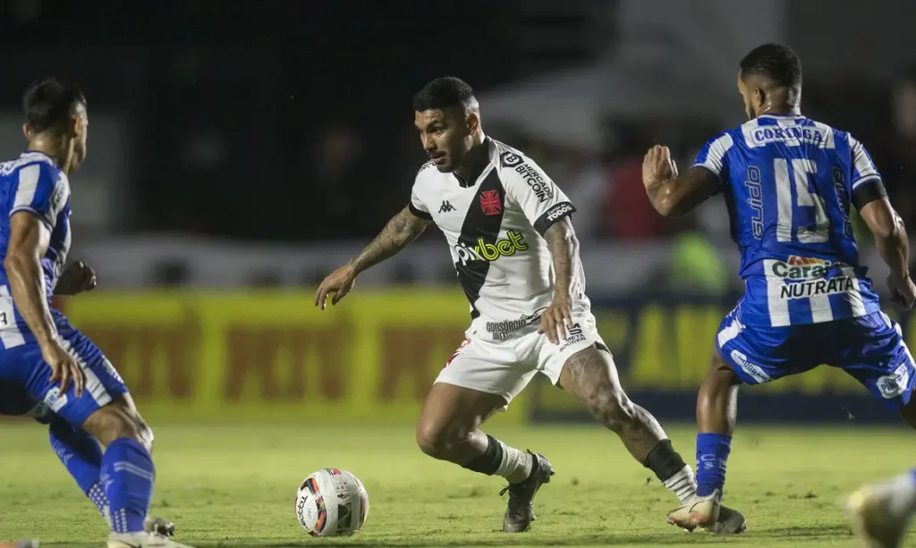 Vasco x CSA - Daniel Ramalho/CRVG/Direitos Reservado