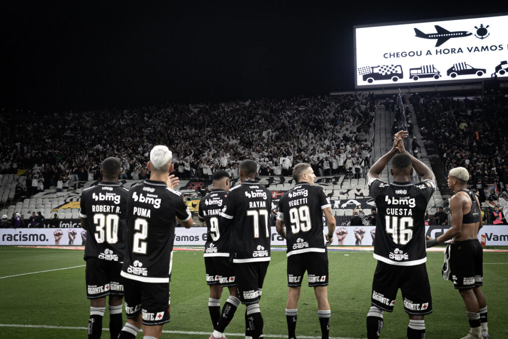 Corinthians x Vasco. Foto: Matheus Lima/Vasco. - Time de Diniz